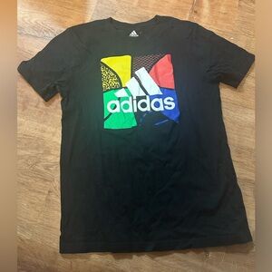 Adidas kids shirt size medium (10/12) Bundle options available